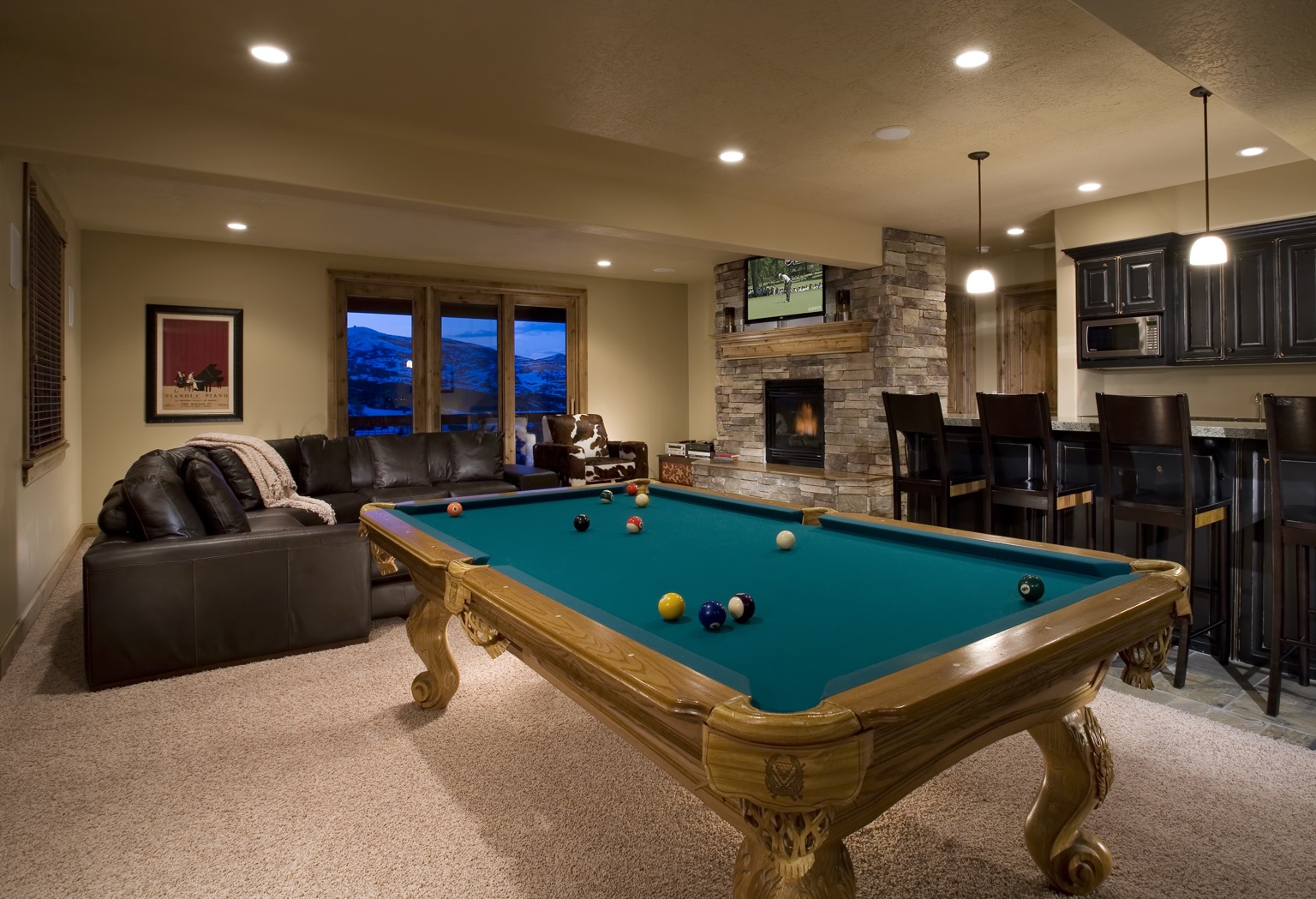 Entertainment room